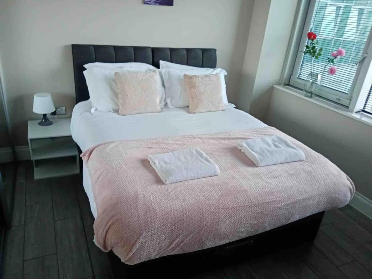 Beautiful Apartment Very Close To The Beach Brighton Exterior photo